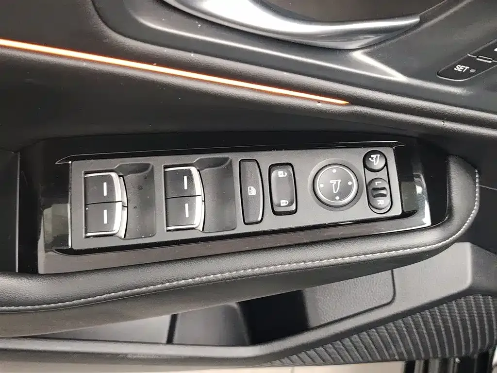 Honda Accord 2023 из CN, фото 9