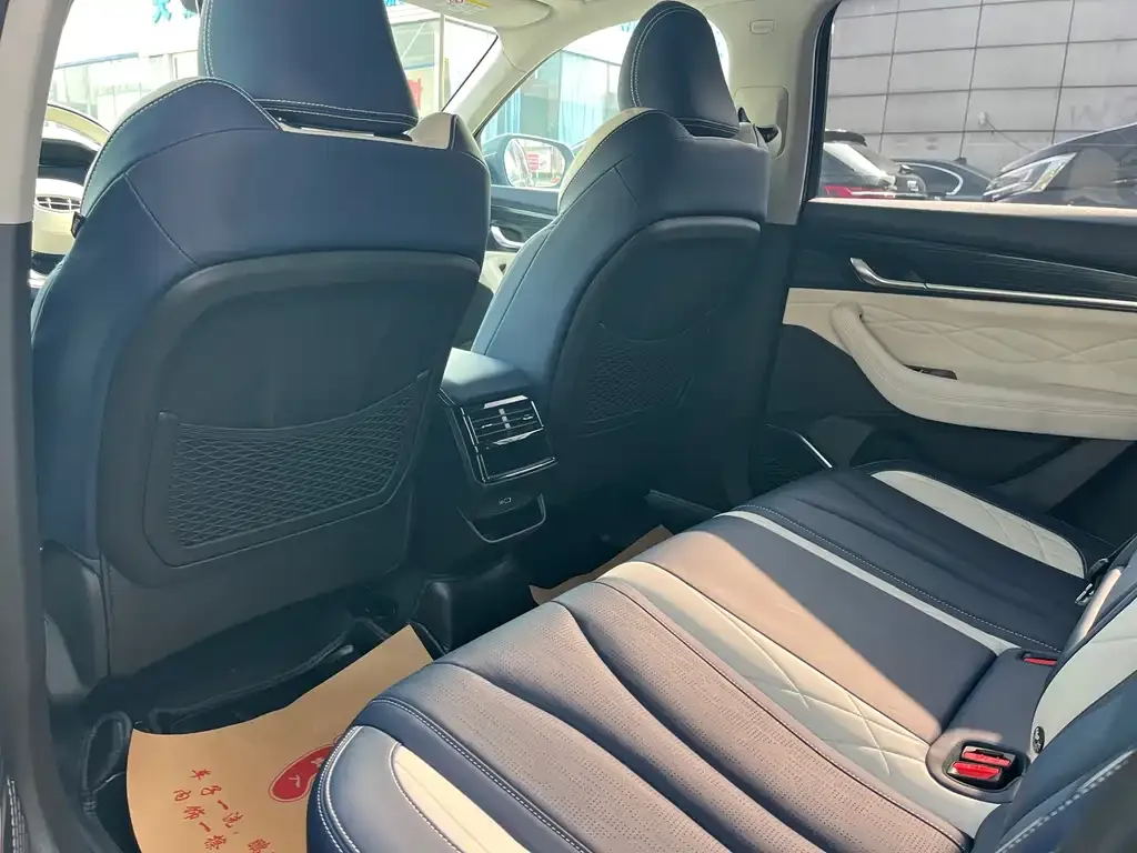 Geely Xingyue L 2022 из CN, фото 8
