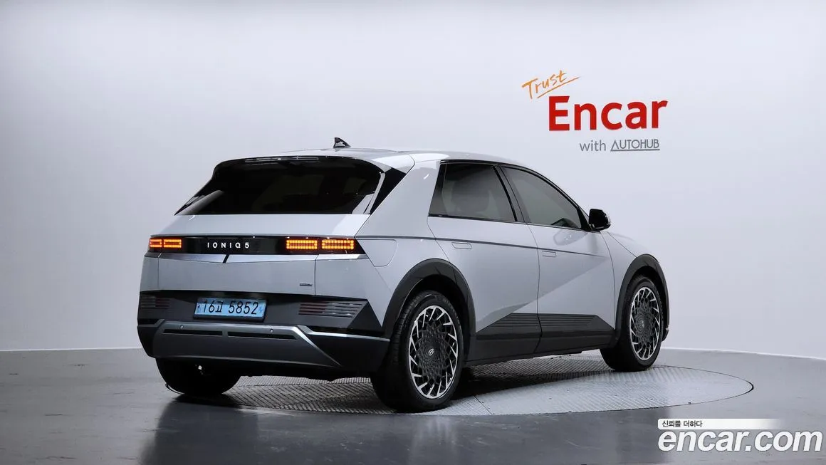 Hyundai Ioniq5 — фото 10