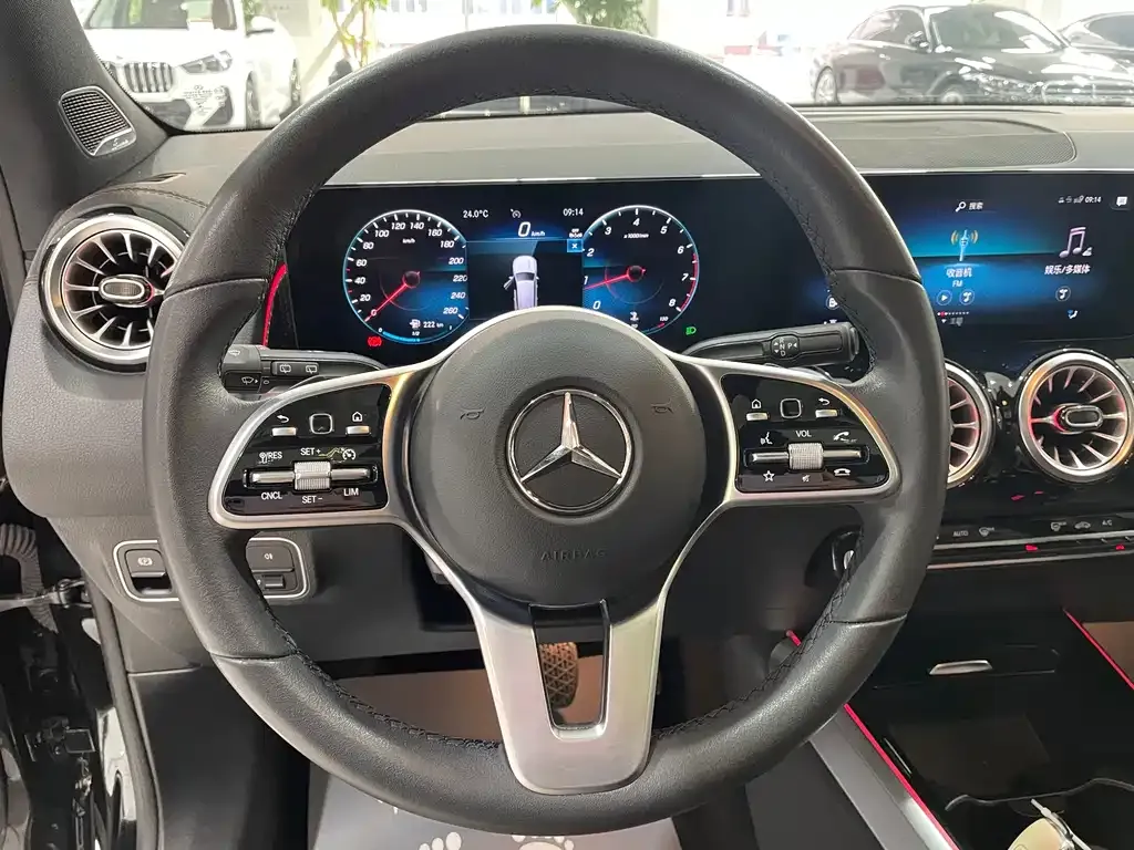 Mercedes-Benz GLB 2023 из CN, фото 8