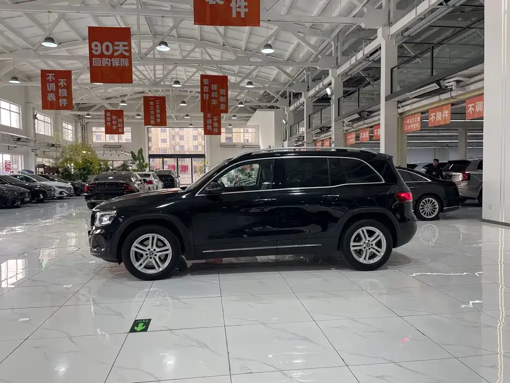 Mercedes-Benz GLB 2023 из CN, фото 7