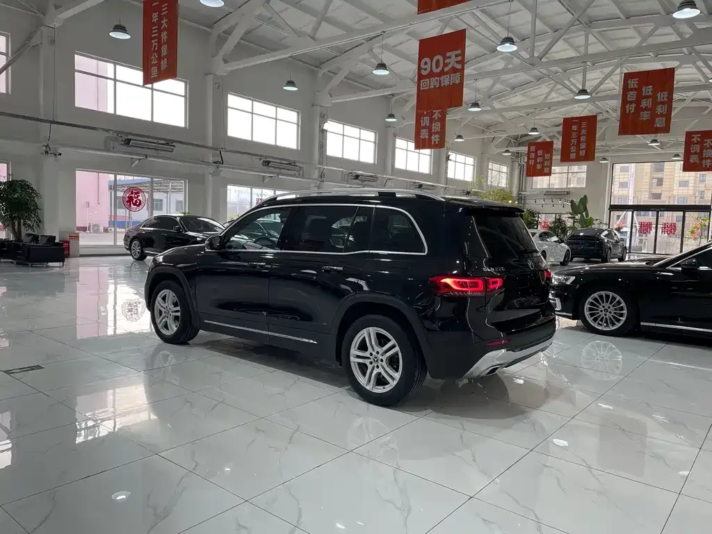 Mercedes-Benz GLB 2023 из CN, фото 4