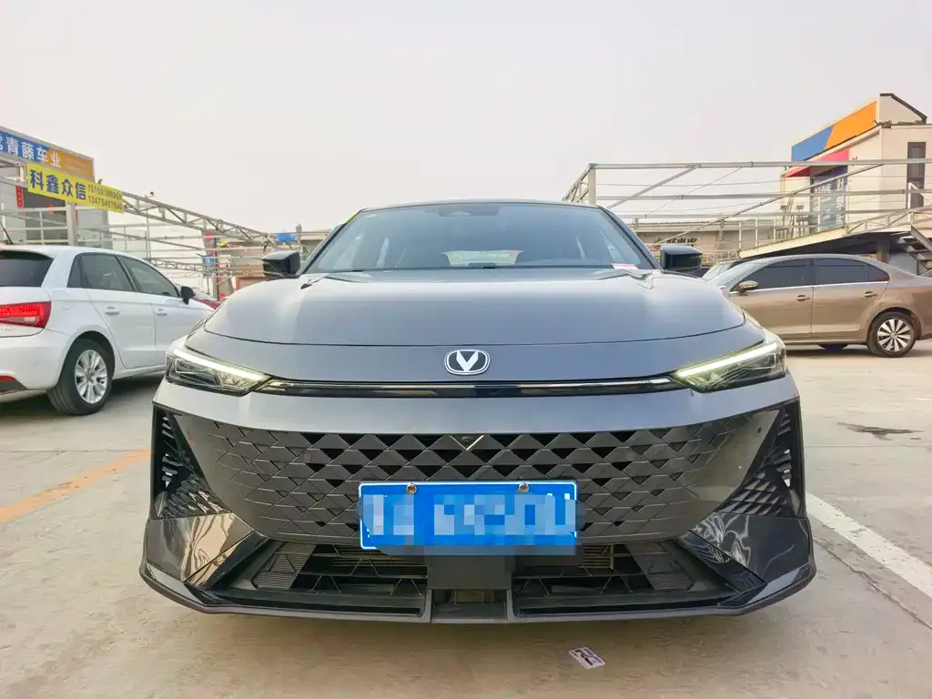 Changan UNI-V 2024 из CN, фото 4