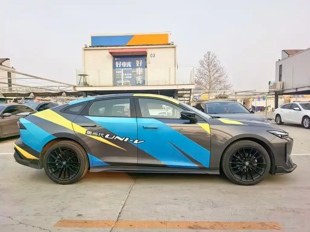 Changan UNI-V 2024 из CN, фото 7