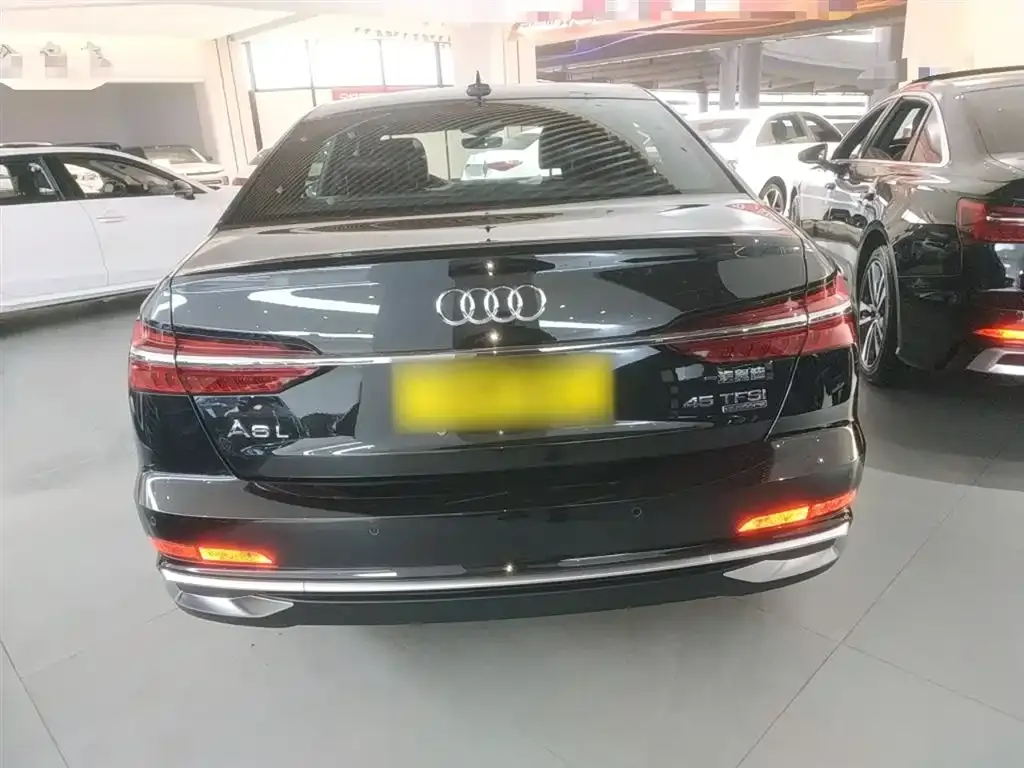 Audi A6L 2025 из CN, фото 10