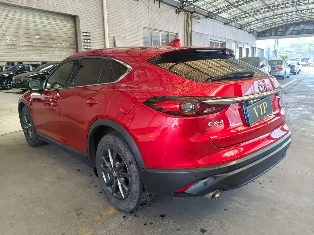 Mazda CX-4 — фото 6