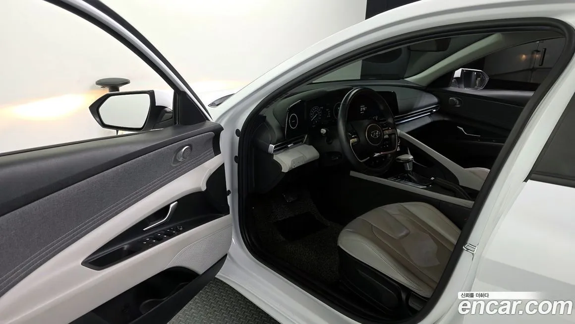 Hyundai AVANTE 2021 из KR, фото 4