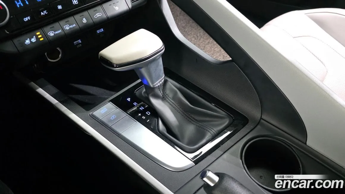 Hyundai AVANTE 2021 из KR, фото 3
