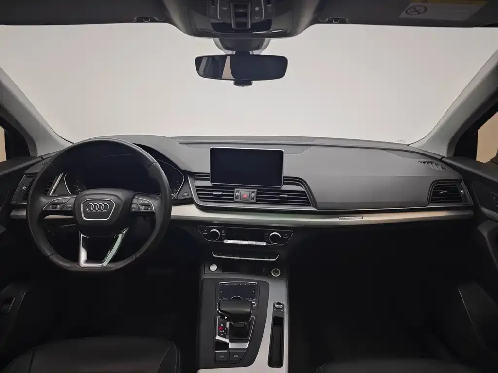 Audi Q5L 2021 из CN, фото 6