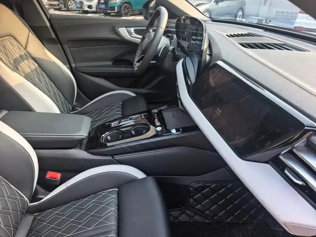Audi A5L 2025 из CN, фото 3