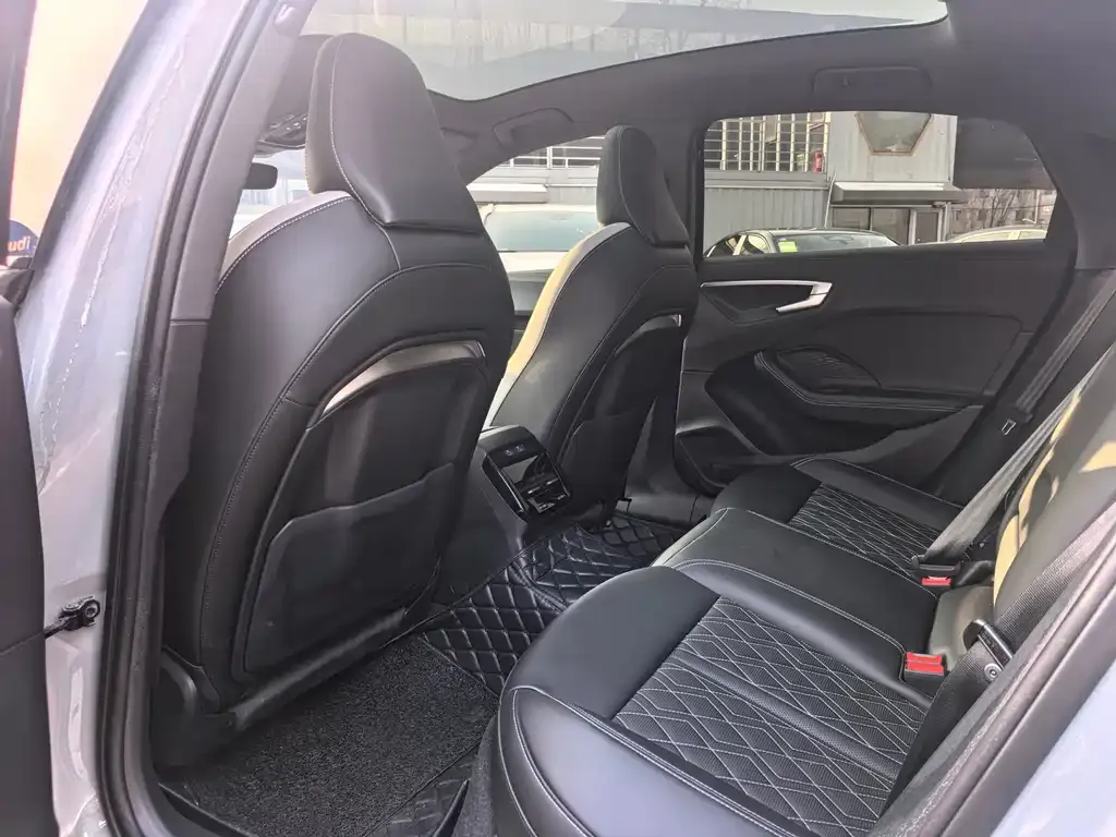 Audi A5L 2025 из CN, фото 7