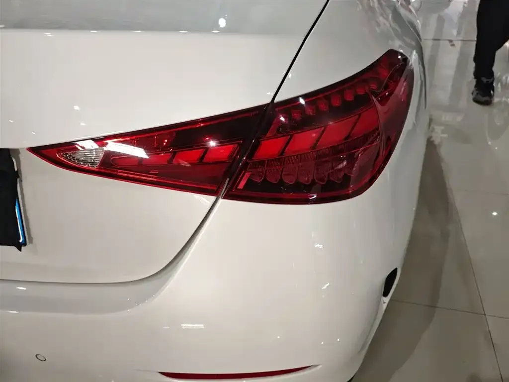 Mercedes-Benz C-Class 2023 из CN, фото 2