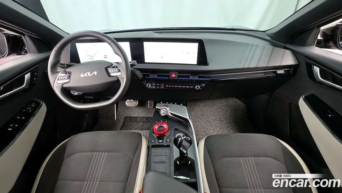 Kia EV6 — фото 9