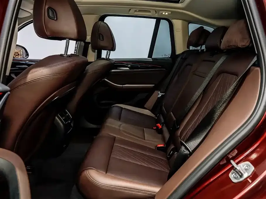 BMW X3 2021 из CN, фото 3