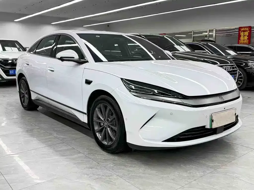 BYD Qin L — фото 4
