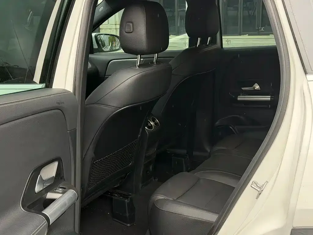 Mercedes-Benz GLA 2021 из CN, фото 7