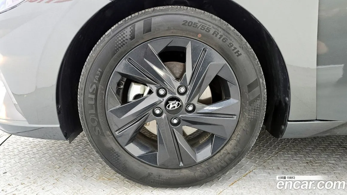 Hyundai AVANTE — фото 10
