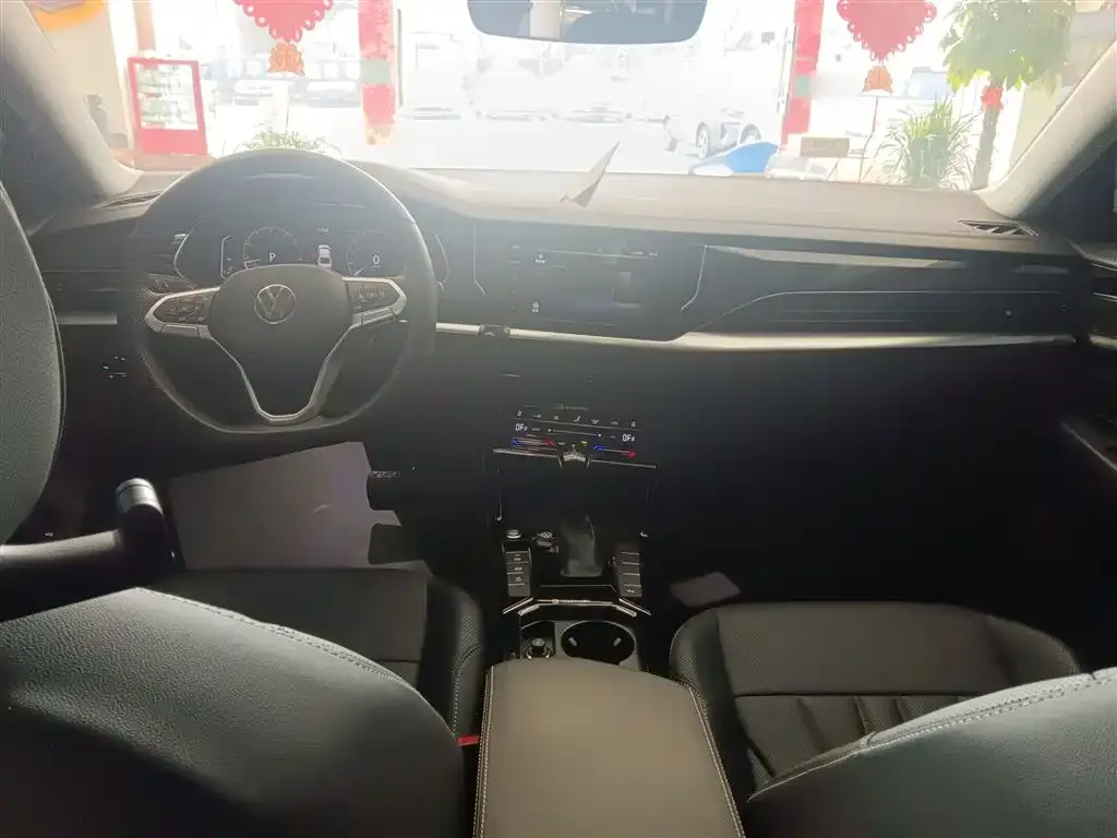 Volkswagen Passat 2024 из CN, фото 4