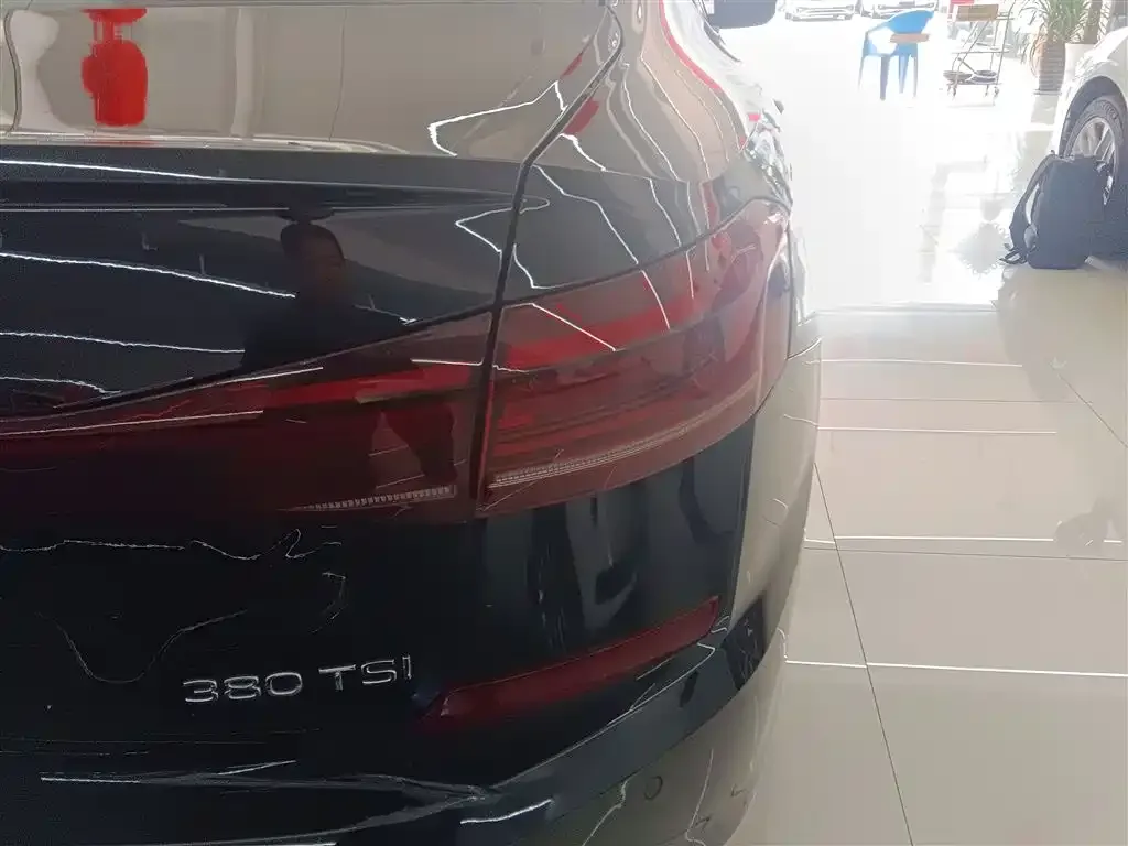 Volkswagen Passat 2024 из CN, фото 5