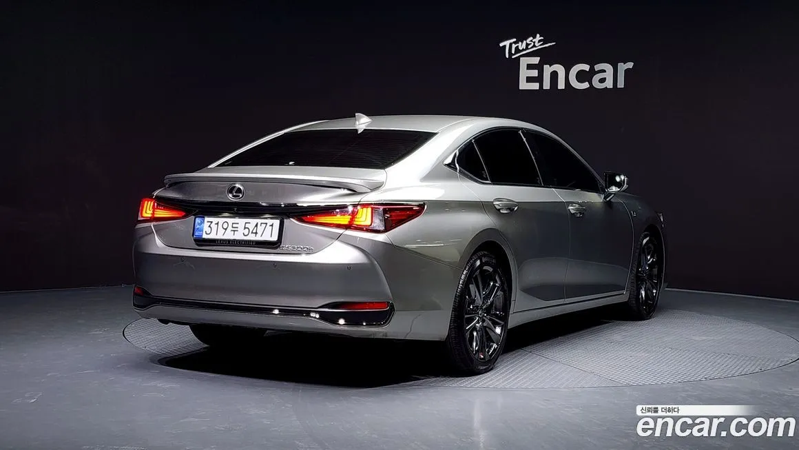 Lexus ES 2024 из KR, фото 3