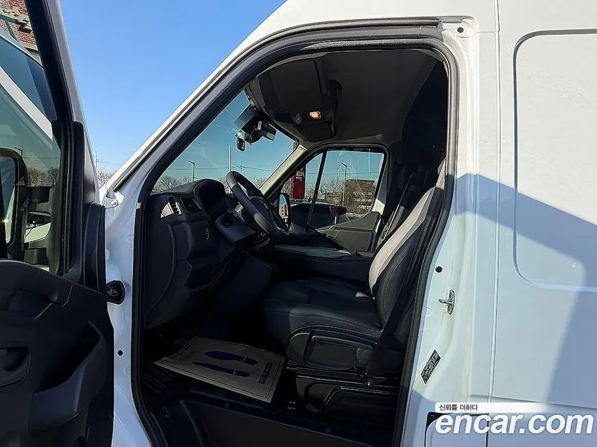 Renault Korea (Samsung) Master 2024 из KR, фото 2