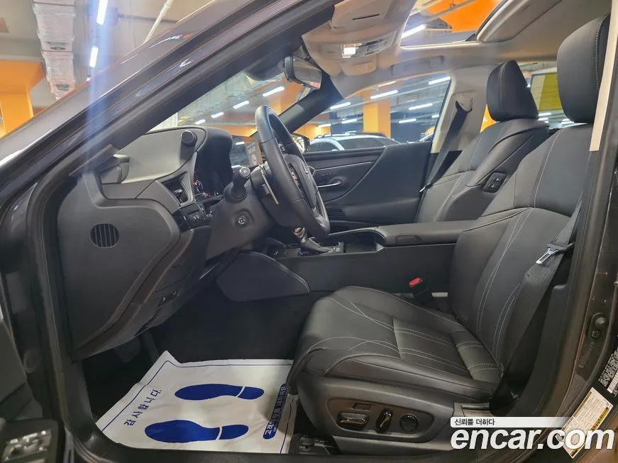 Lexus ES 2026 из KR, фото 7