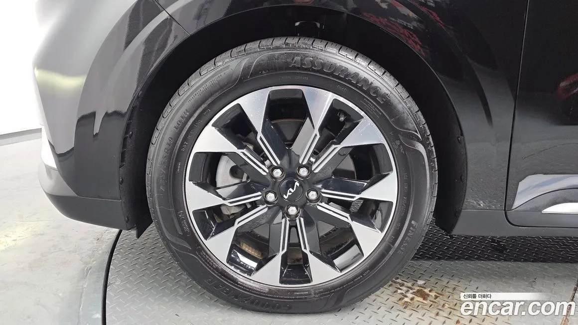 Kia Carnival 2023 из KR, фото 10