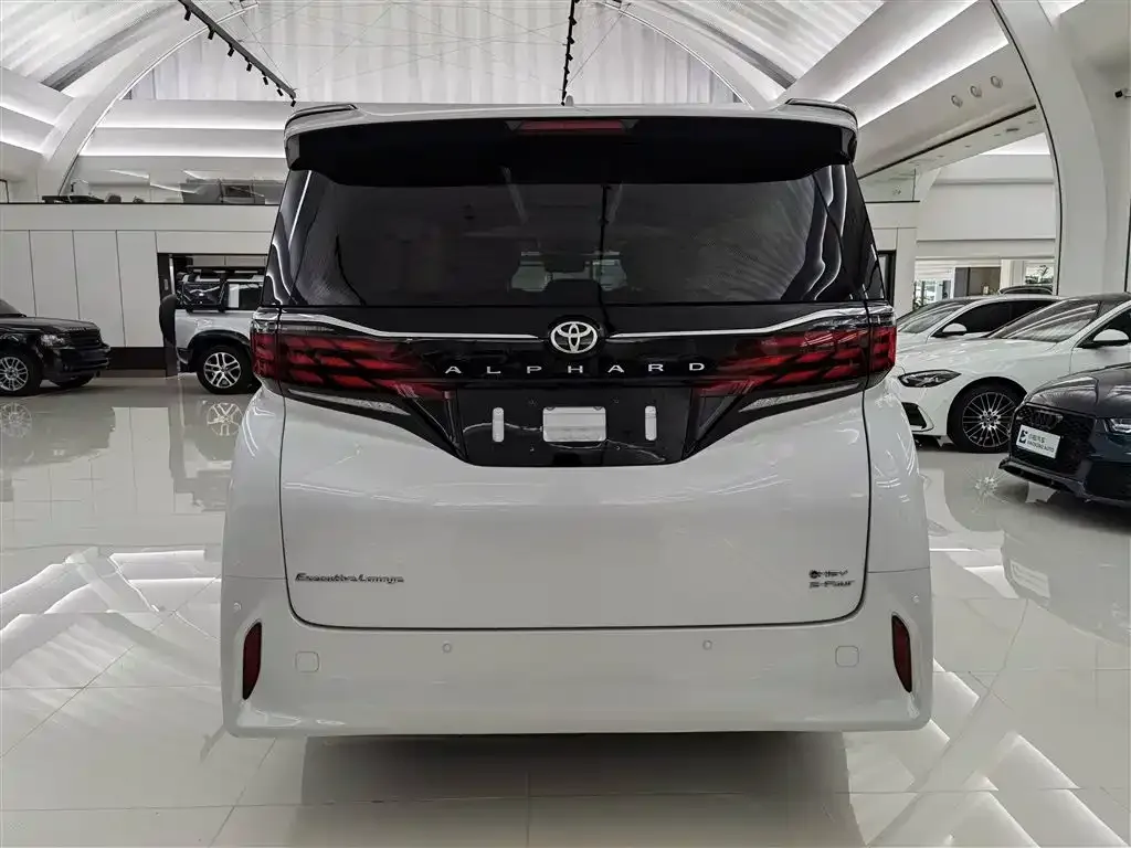 Toyota Alphard 2025 из CN, фото 5