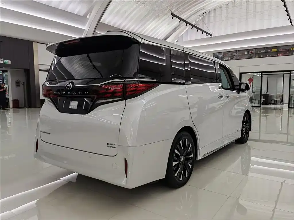 Toyota Alphard 2025 из CN, фото 6
