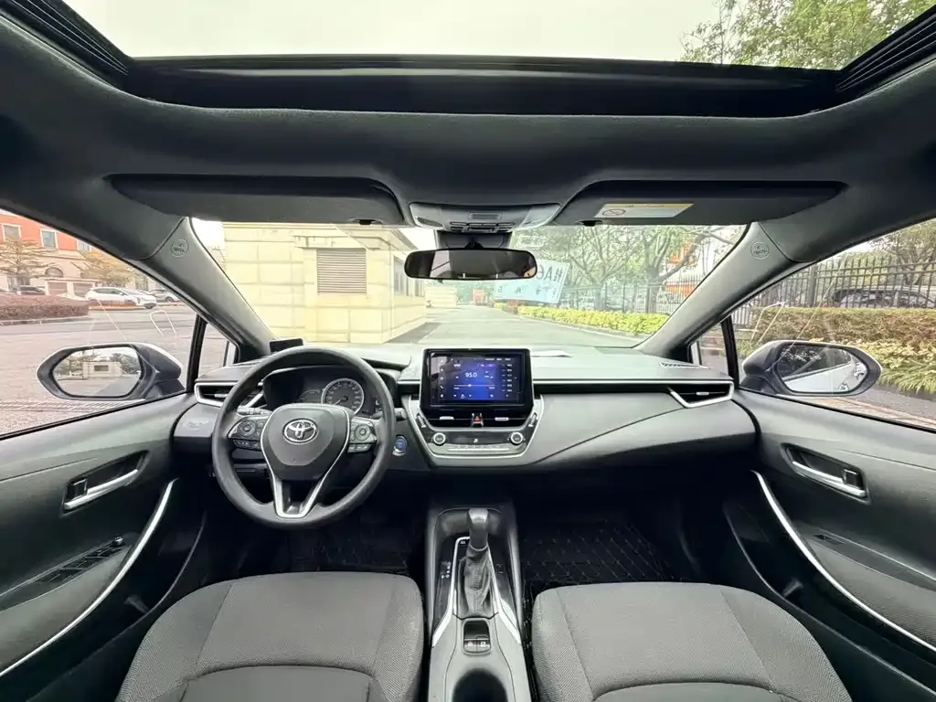Toyota Levin 2021 из CN, фото 2