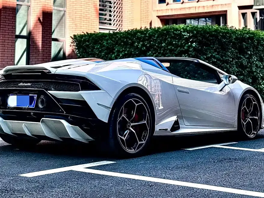 Lamborghini Huracan — фото 5