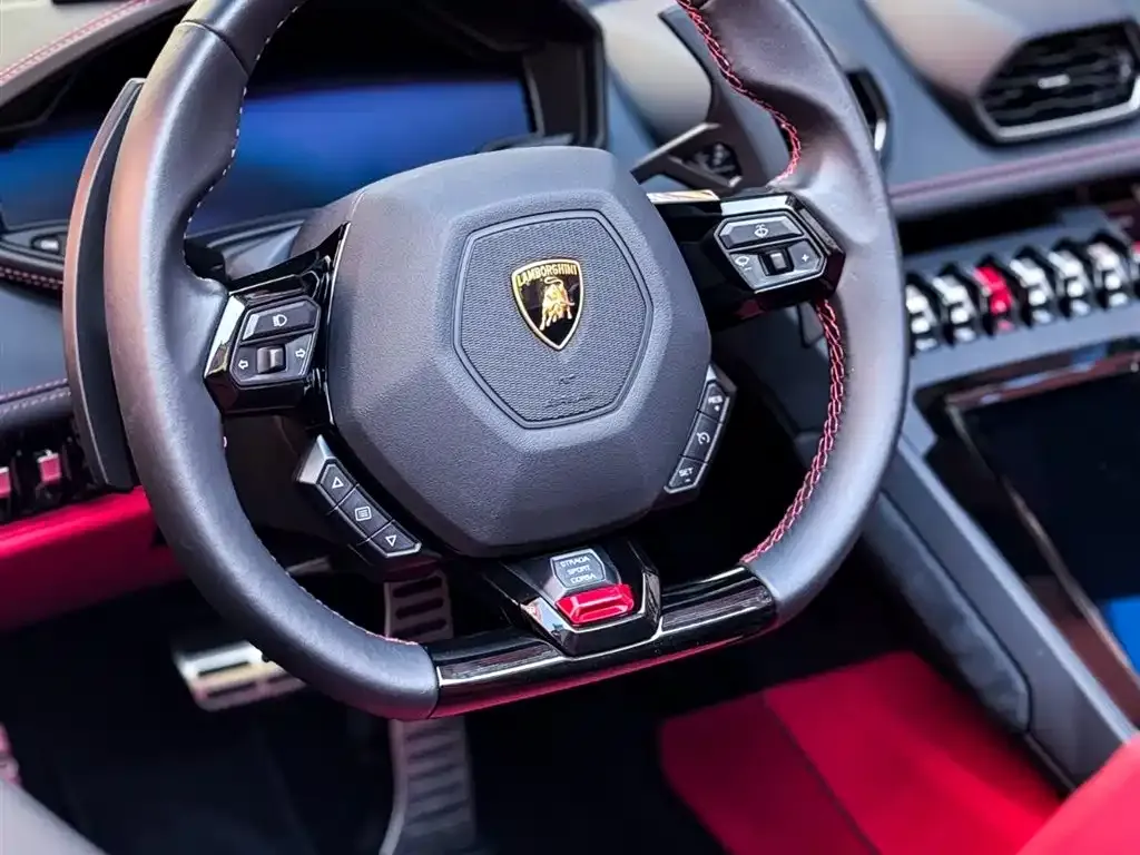 Lamborghini Huracan — фото 9
