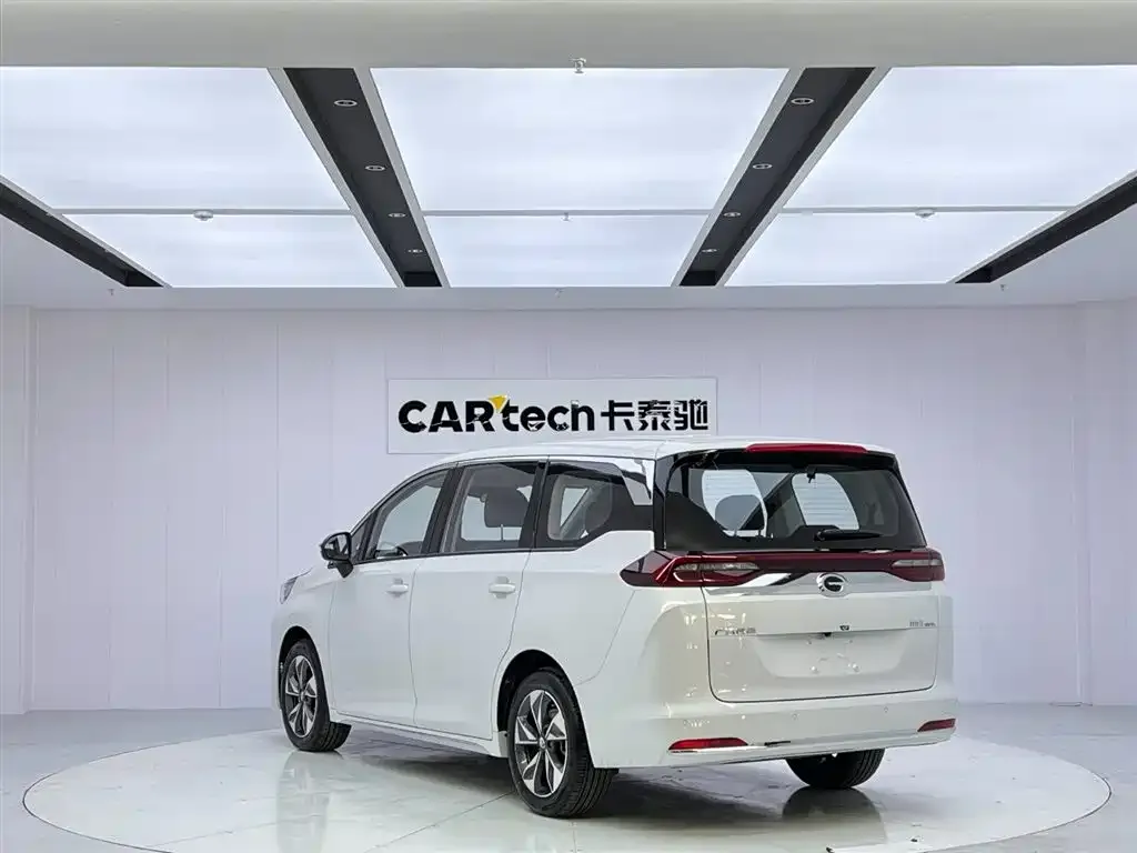 GAC Motor Trumpchi M6 — фото 9
