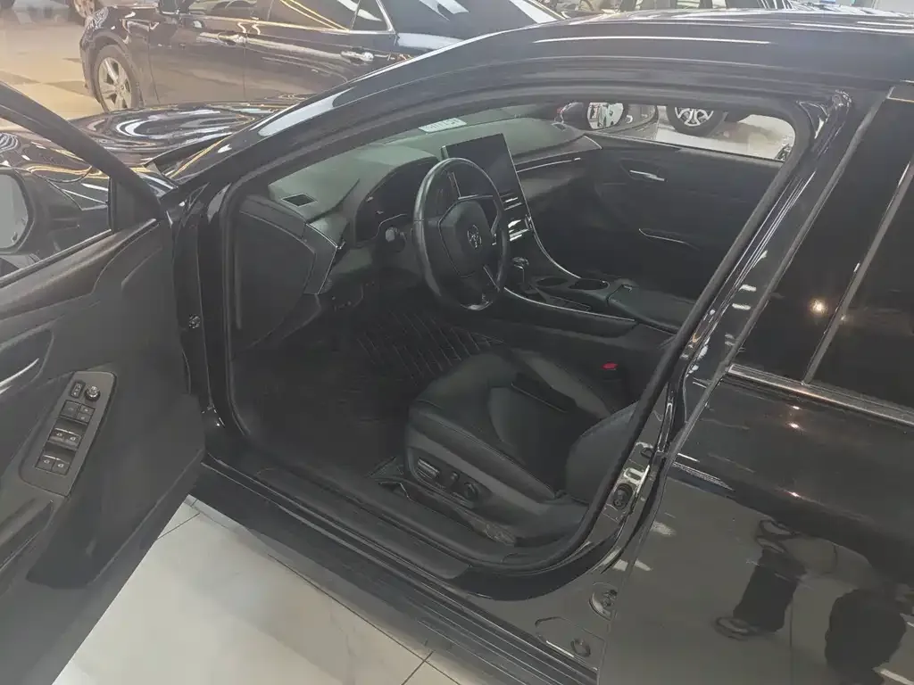 Toyota Avalon 2023 из CN, фото 3