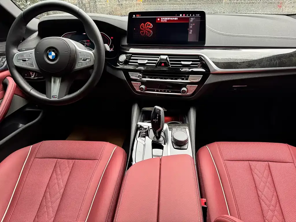 BMW 5 Series — фото 9