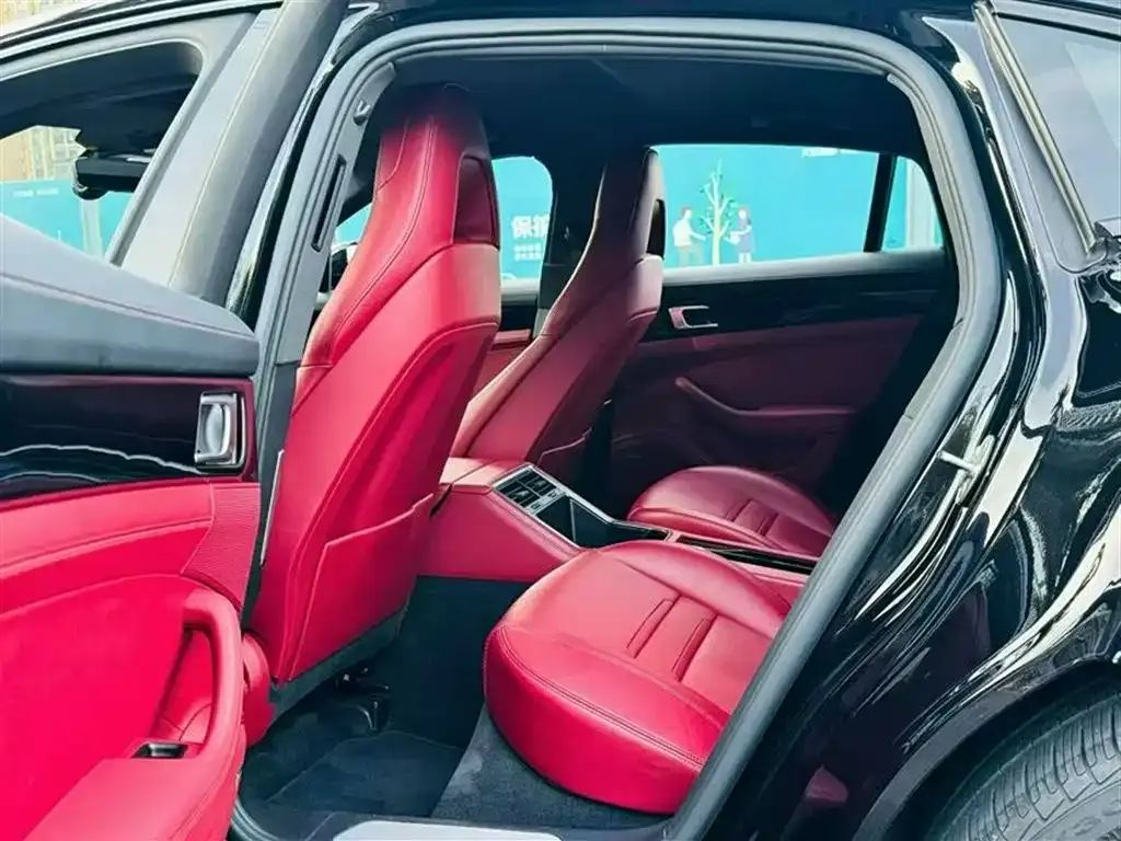 Porsche Panamera 2021 из CN, фото 3