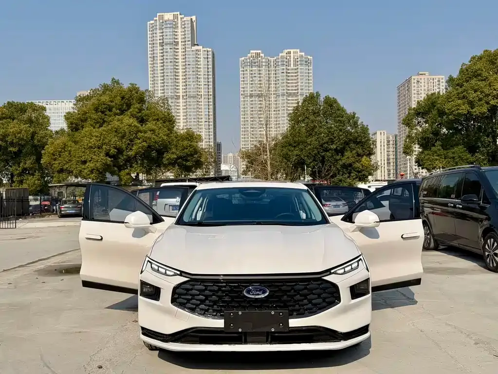 Ford Mondeo 2025 из CN, фото 8
