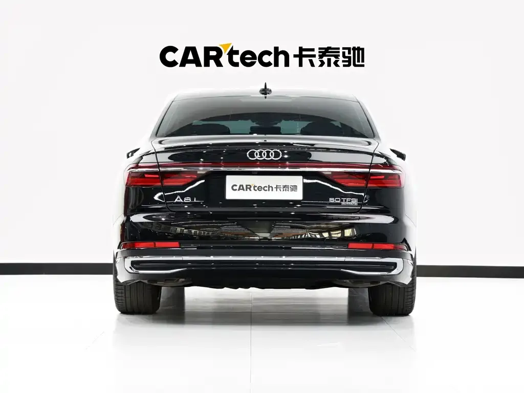 Audi A8 — фото 3