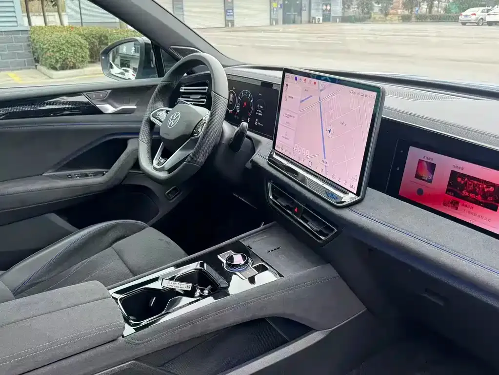 Volkswagen Tiguan L 2024 из CN, фото 10