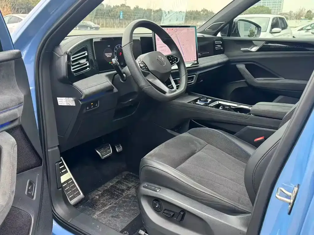 Volkswagen Tiguan L 2024 из CN, фото 9