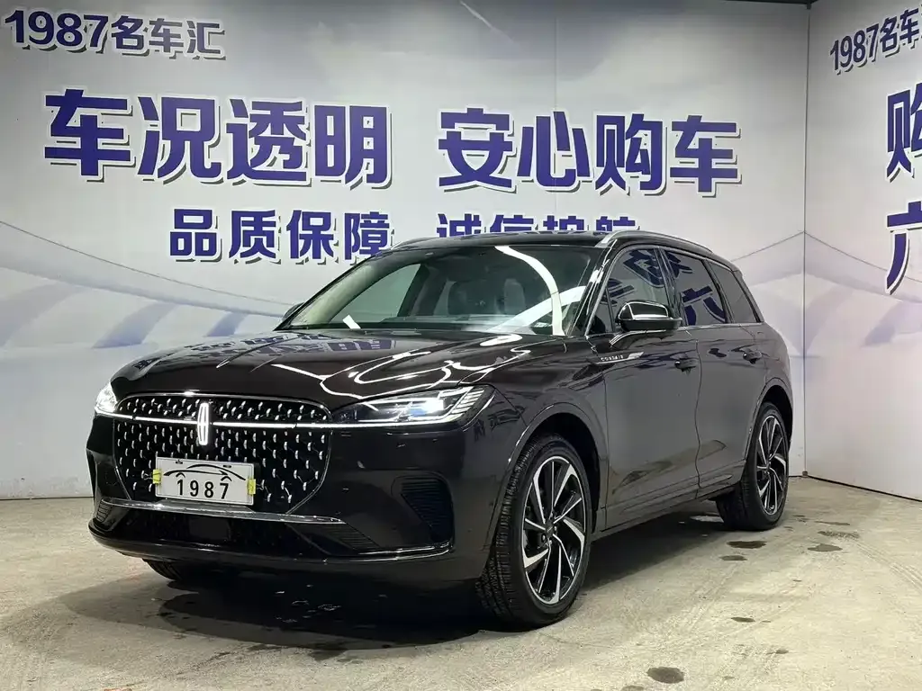 Lincoln Corsair 2023 из CN, фото 1