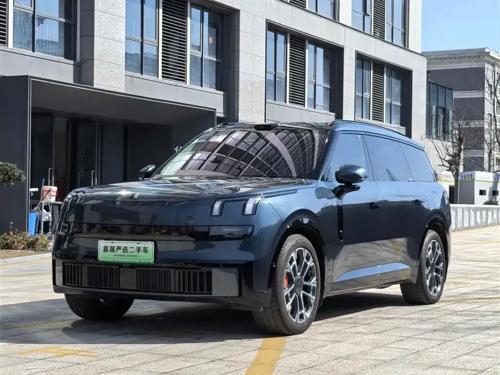 Lynk & Co 900 2025 из CN, фото 1