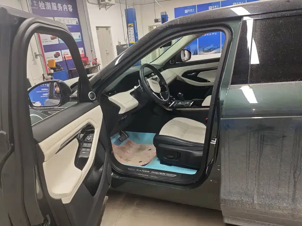 Land Rover Evoque 2022 из CN, фото 8