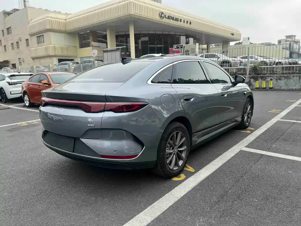BYD Qin L 2025 из CN, фото 9