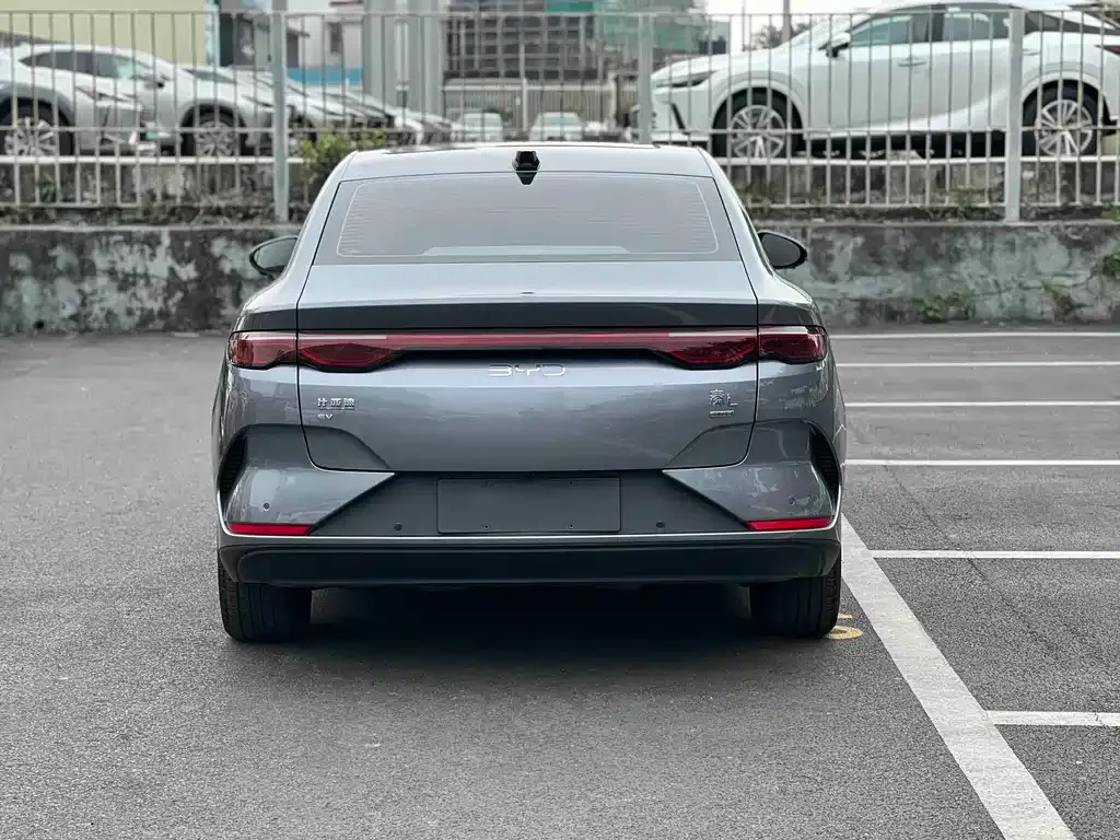 BYD Qin L 2025 из CN, фото 8