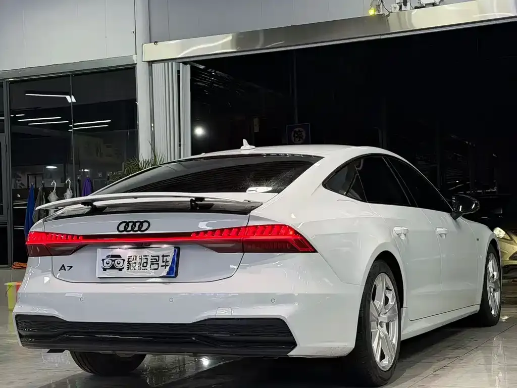 Audi A7 — фото 4