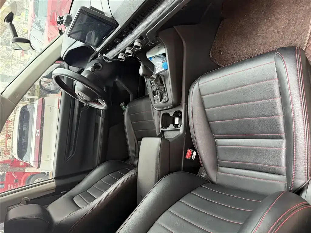 Honda CR-V 2023 из CN, фото 2