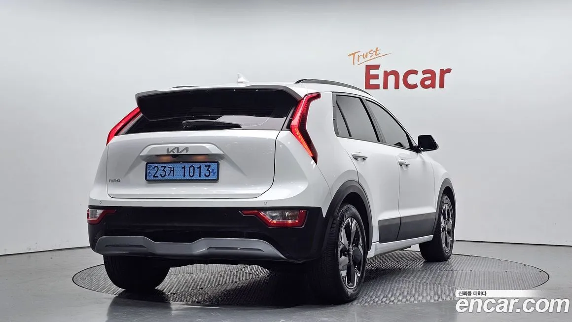 Kia Niro 2023 из KR, фото 4