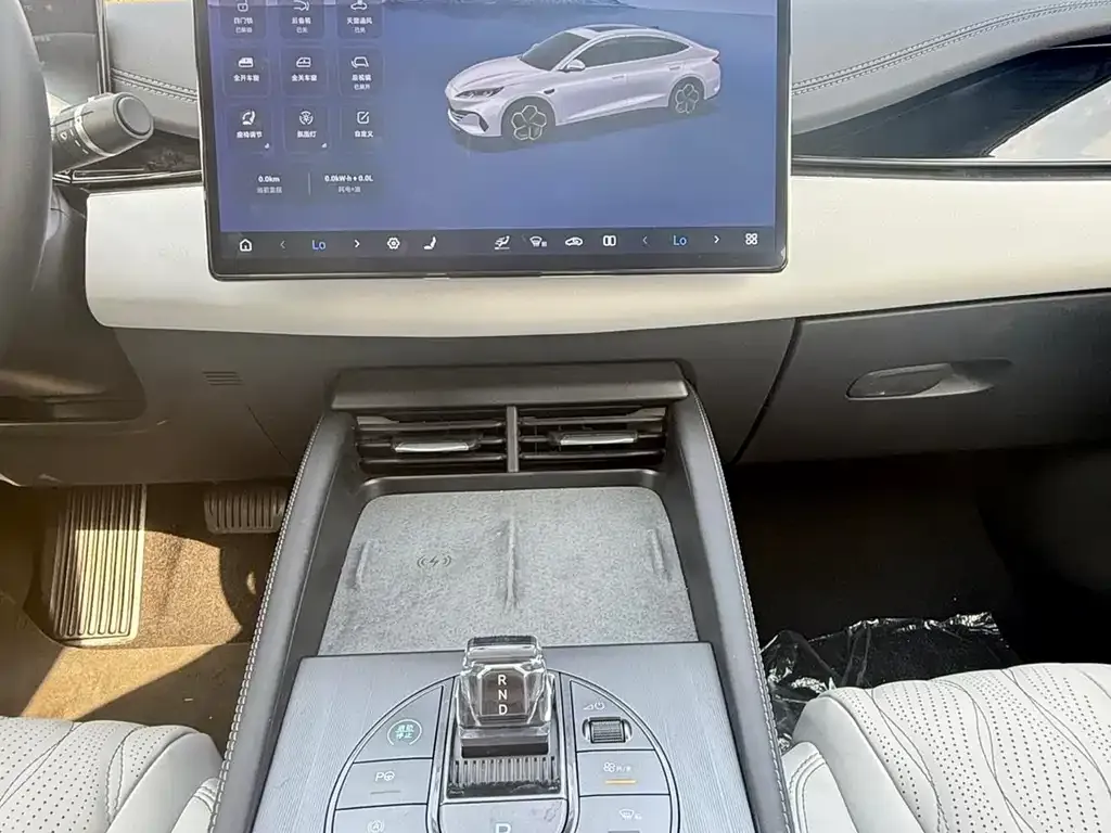 BYD Seal 06 — фото 10