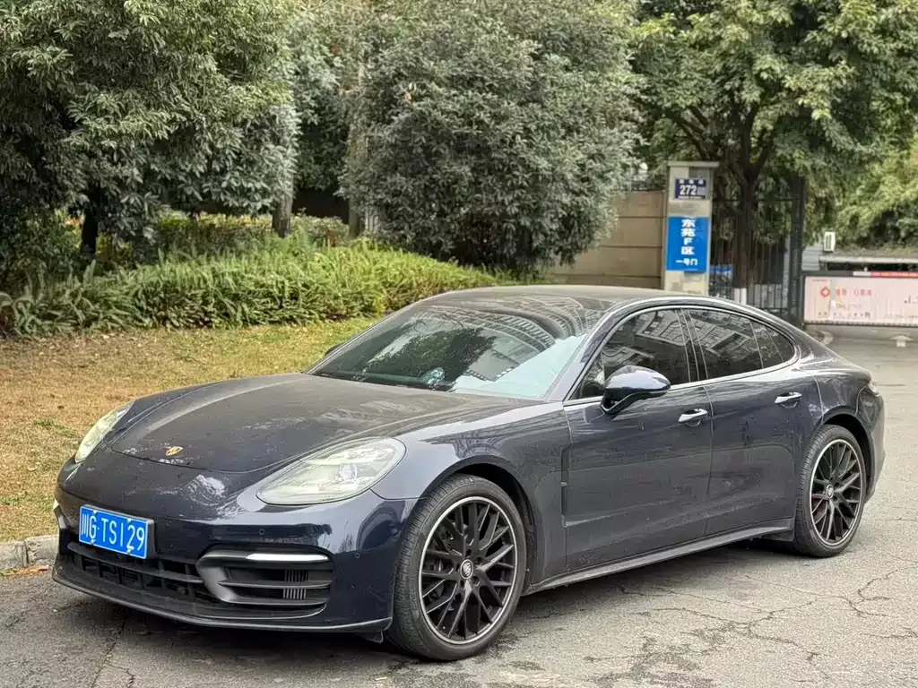 Porsche Panamera 2022 из CN, фото 1